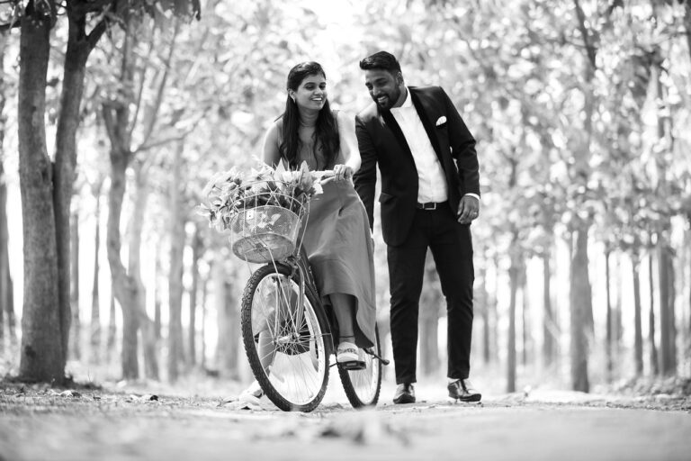 What is a ‘Situationship’ ? 7 Signs You’re Stuck in a Relationship With No Label